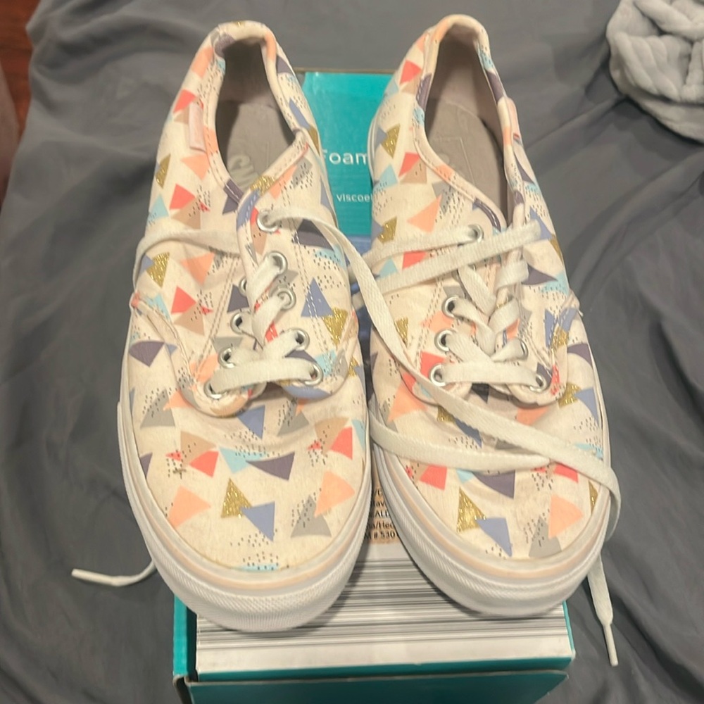 Vans sneakers 👟 super cute and stylish for any occasion